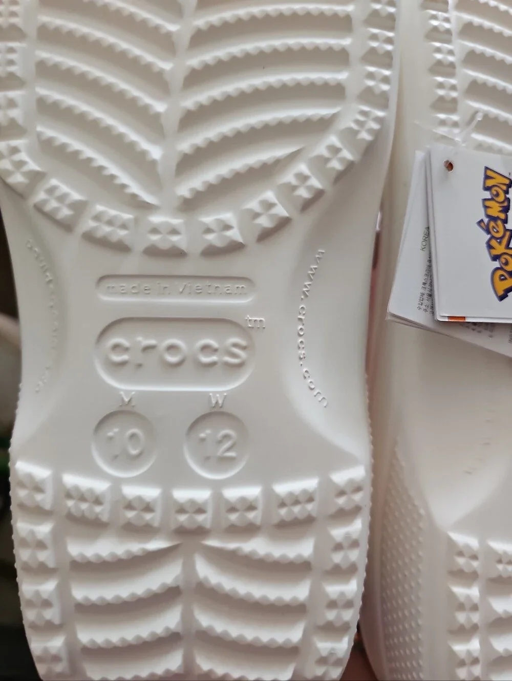 Crocs x Pokemon Classic clog Jigglypuff Size Men 10 Women size 12 New With Tags